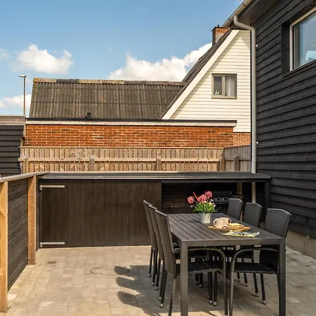 Renovated In Sj1043